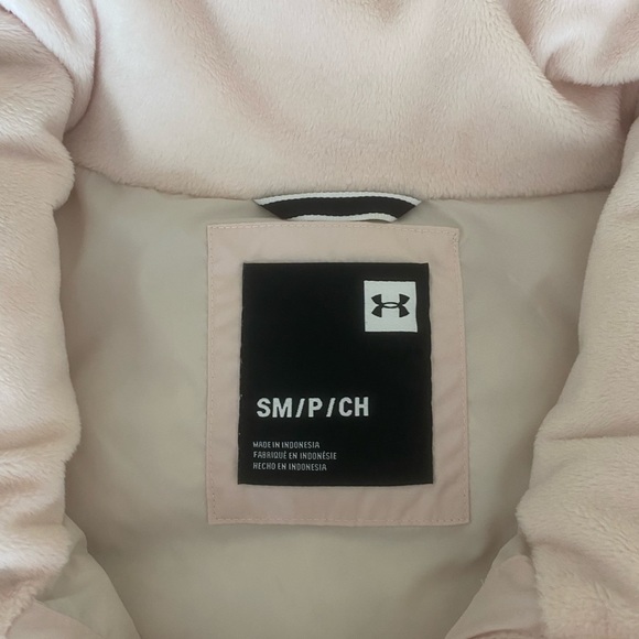 UA vest - Picture 3 of 4